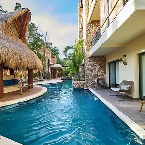 Apartamento Premium With Private Terrace And Pool View, Tulum